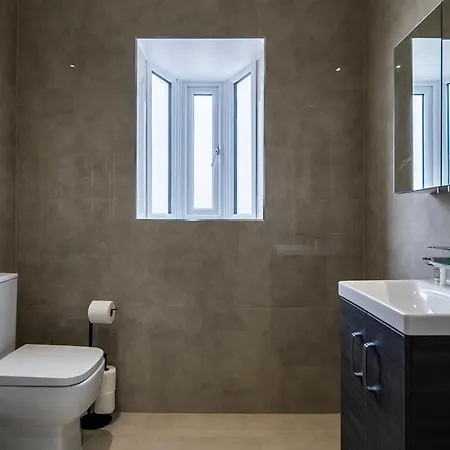 En-Suite Studio Rooms In London Near Wembley Stadium Exterior photo