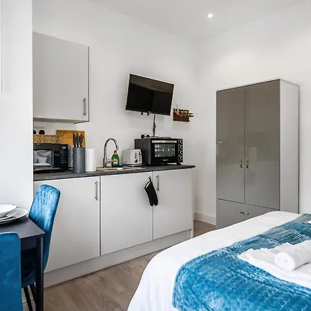 En-Suite Studio Rooms In London Near Wembley Stadium Exterior photo