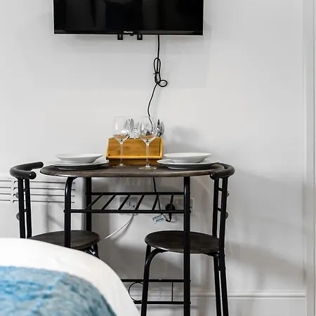 En-Suite Studio Rooms In London Near Wembley Stadium Exterior photo
