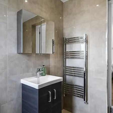 En-Suite Studio Rooms In London Near Wembley Stadium Exterior photo