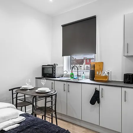 En-Suite Studio Rooms In London Near Wembley Stadium Exterior photo