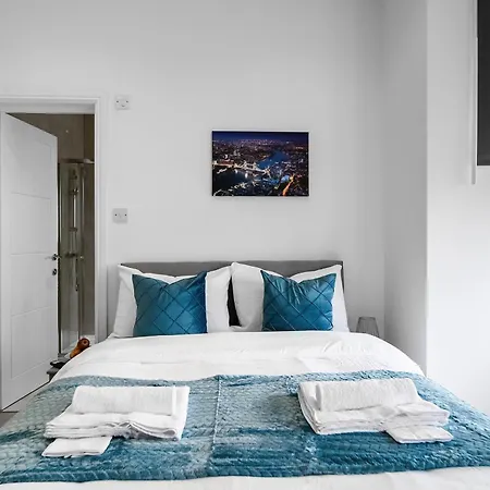 En-Suite Studio Rooms In London Near Wembley Stadium Exterior photo