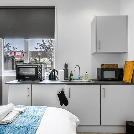 En-Suite Studio Rooms In London Near Wembley Stadium Exterior photo