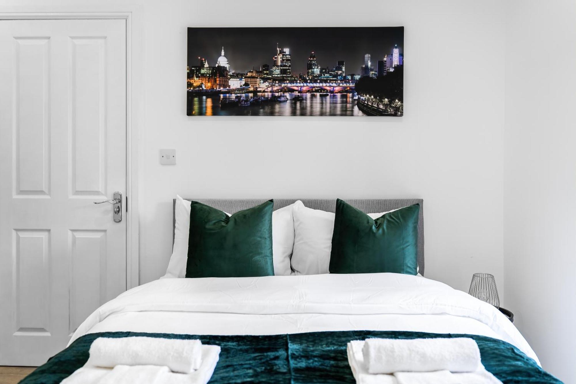 En-suite In Near Wembley Stadium * Londra